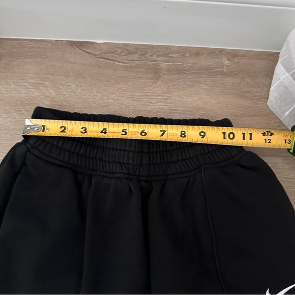 Nike Black Sweatpants Sportswear - Picture 3 of 10
